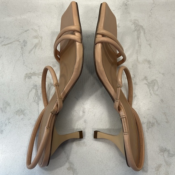 Seychelles Banks Leather Sandal Square Toe Neutral Kitten Heel 9 - Picture 11 of 16